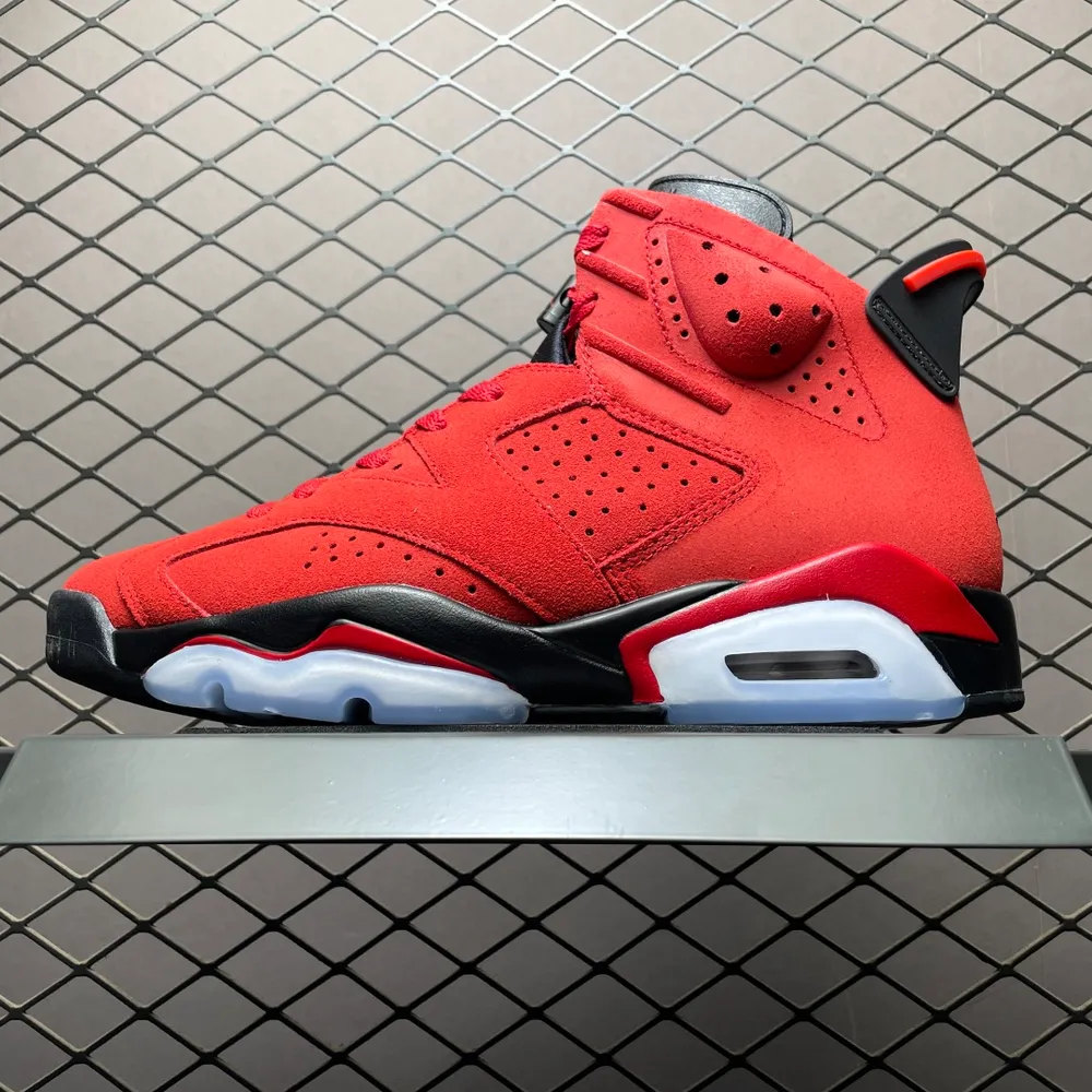 純原 Air Jordan 6 Retro AJ6喬6 男子文化籃球鞋 CT8529-600 原鞋原紙板開發 原廠材料 原檔案資料精美電繡 紙板中底 鋼印 等諸多細節均一一還原 尺碼：40 40.5 41 42 42.5 43 44 44.