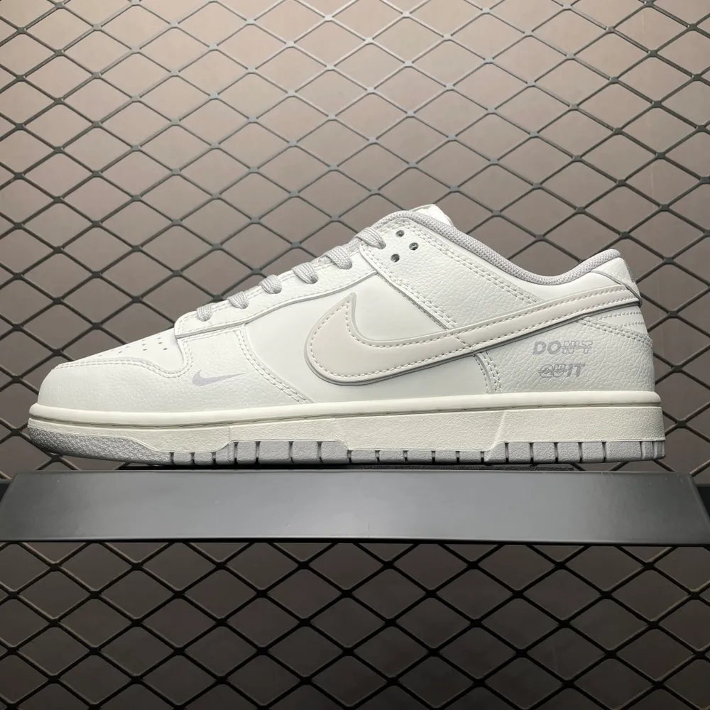 💰620 純原NK Dunk Low 客制款 低幫休閒板鞋 WG0508-046 尺碼：40 40.5 41 42 42.5 43 44 44.5 45 46 編號：31YEFFJ