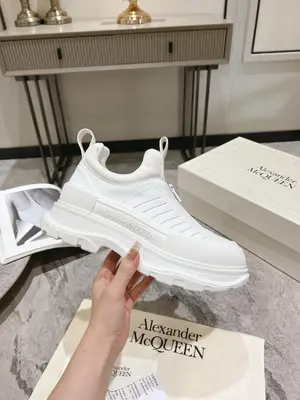 p700 麥昆頂級版本！2023秋冬新款ALEXANDERAIexanderMcQUEEN✅已認證