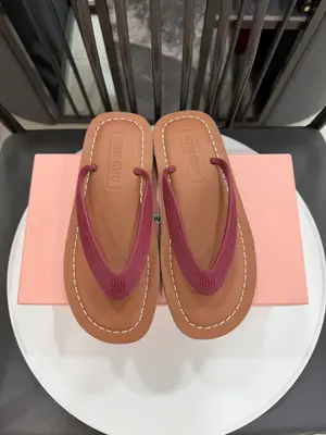 💰560  Size：35-41