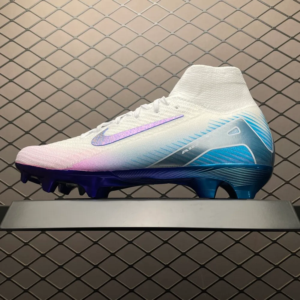 💰569   外貿專供 NK Air Superfly 10 AG膠質長釘 足球鞋 原代工廠出品， 全進口機臺生產裝置，百分百採用優質原材料 外貿出口平臺主推私密 尺碼：35-45 無半碼 編號：26YEFF32