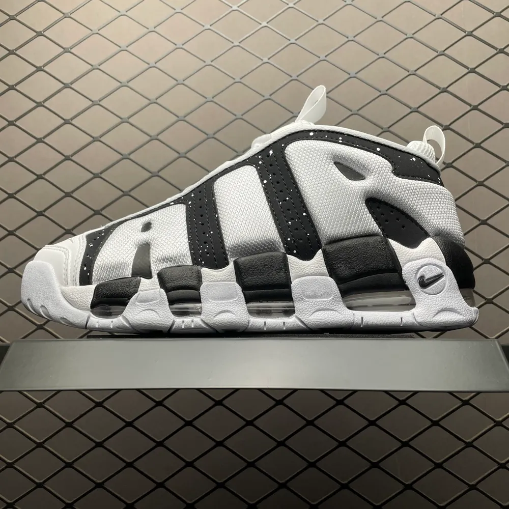 💰610 純原NK Air More Uptempo Low 大AIR皮蓬復古籃球鞋 FZ3055-100 尺碼：36 36.5 37.5 38 38.5 39 40 40.5 41 42 42.5 43 44 44.5 45 46 47