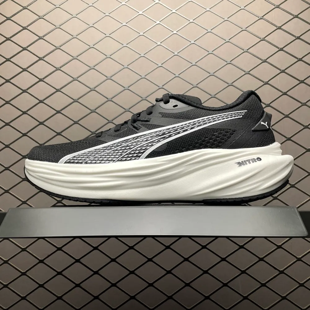 💰530 純原Puma 彪馬 Deviate Nitro 低幫跑步鞋 309707-01 尺碼：36 37 37.5 38 38.5 39 40 40.5 41 42 42.5 43 44 44.5 45 編號：23TDEF131