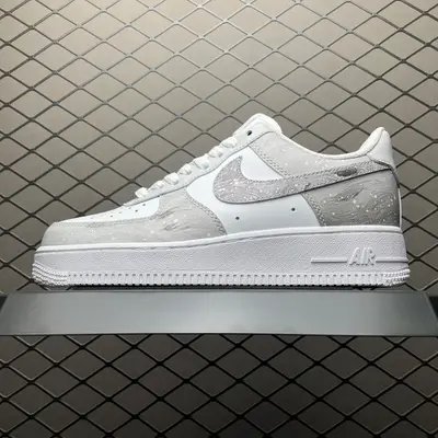 💰620 純原NK Air Force 1 空軍一號休閒板鞋 ZH0316-131 尺碼：36 36.5 37.5 38 38.5 39 40 40.5 41 42 42.5 43 44 45 編號：31TDEF51