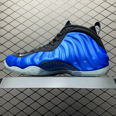 NK Air Foamposite One 市售最強品質 莞產頂級品質 藍噴 噴泡 FQ8181-511 內建Zoom氣墊 鞋型發泡360度無死角 中底完美注膠 原廠碳纖維加持 尺碼：38.5 39 40 40.5 41 42 42.5 4