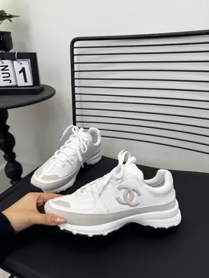 💰670 先出女款Size:35-41（40 41不退換）