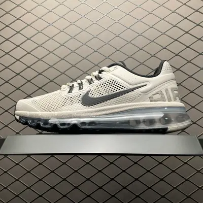 💰600 純原NK Air Max 2013 全掌氣墊跑步鞋 FZ3156-008 尺碼：35.5 36 36.5 37.5 38 38.5 39 40 40.5 41 42 42.5 43 44 44.5 45 46 編號：29TDEF