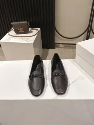 💰660 CELINE思琳2026春夏最新款樂福鞋