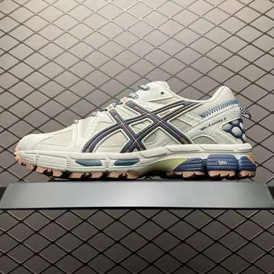 💰530 純原Asics 亞瑟士 GEL-Kahana 8 復古低幫休閒跑步鞋 1011B109-023 尺碼：36 37 37.5 38 39 39.5 40 40.5 41.5 42 42.5 43.5 44 45 編號：23YEFF