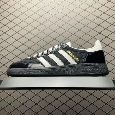 💰550 商城專供版 AD 阿迪 Handball Spzl 低幫休閒板鞋 JP5939 原檔私模開發 真實真實半碼 一碼一模 尺碼：35.5 36 36.5 37 38 38.5 39 40 40.5 41 42 42.5 43 44 