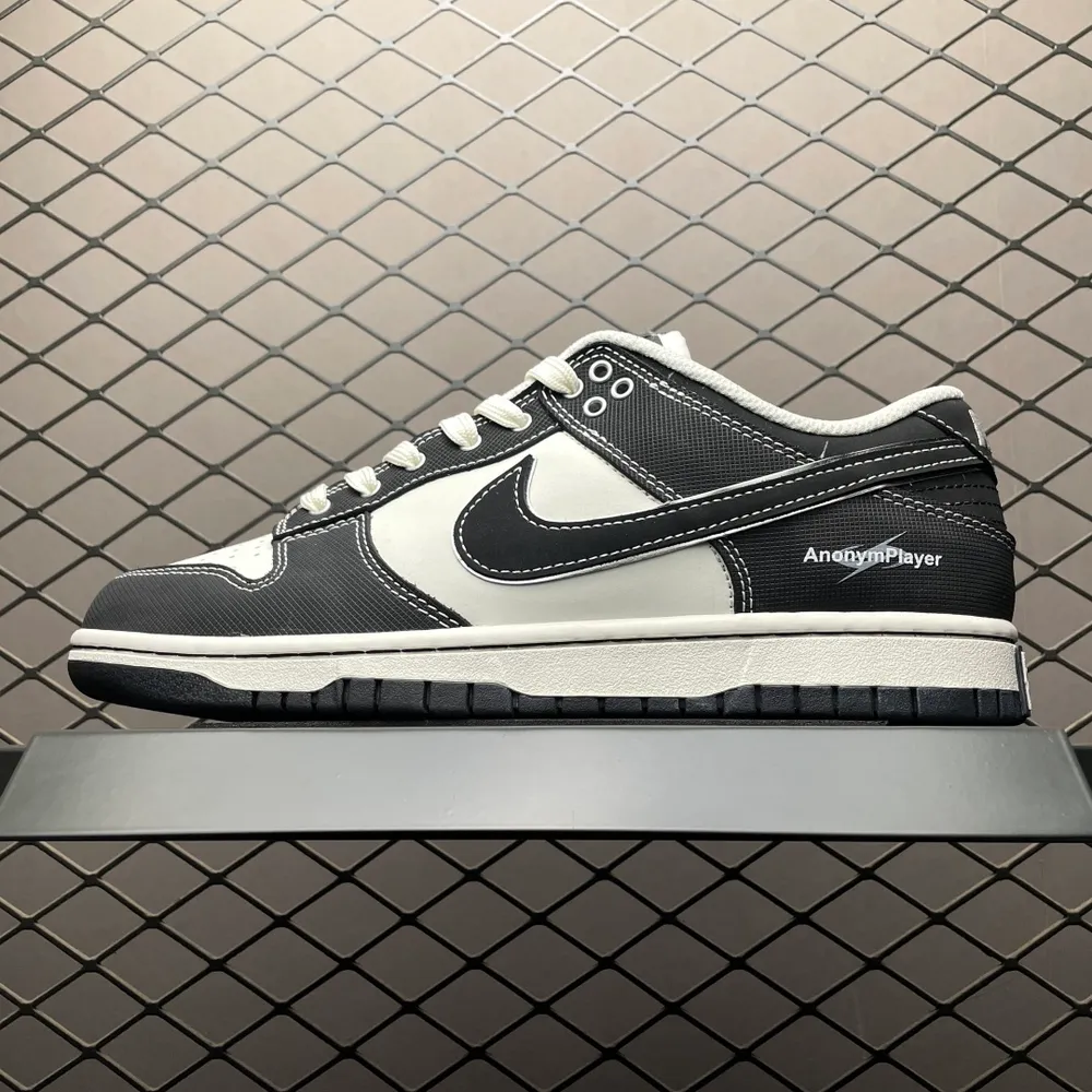 💰640 純原NK Dunk Low 客制款 低幫休閒板鞋 BW1220-004 尺碼：36 36.5 37.5 38 38.5 39 40 40.5 41 42 42.5 43 44 45 46 編號：33YEFFJ