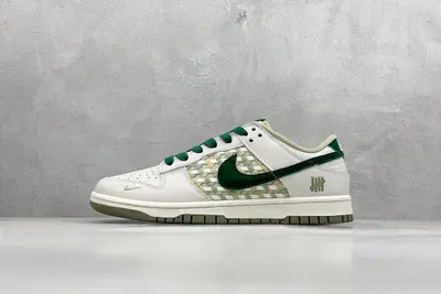 569💰