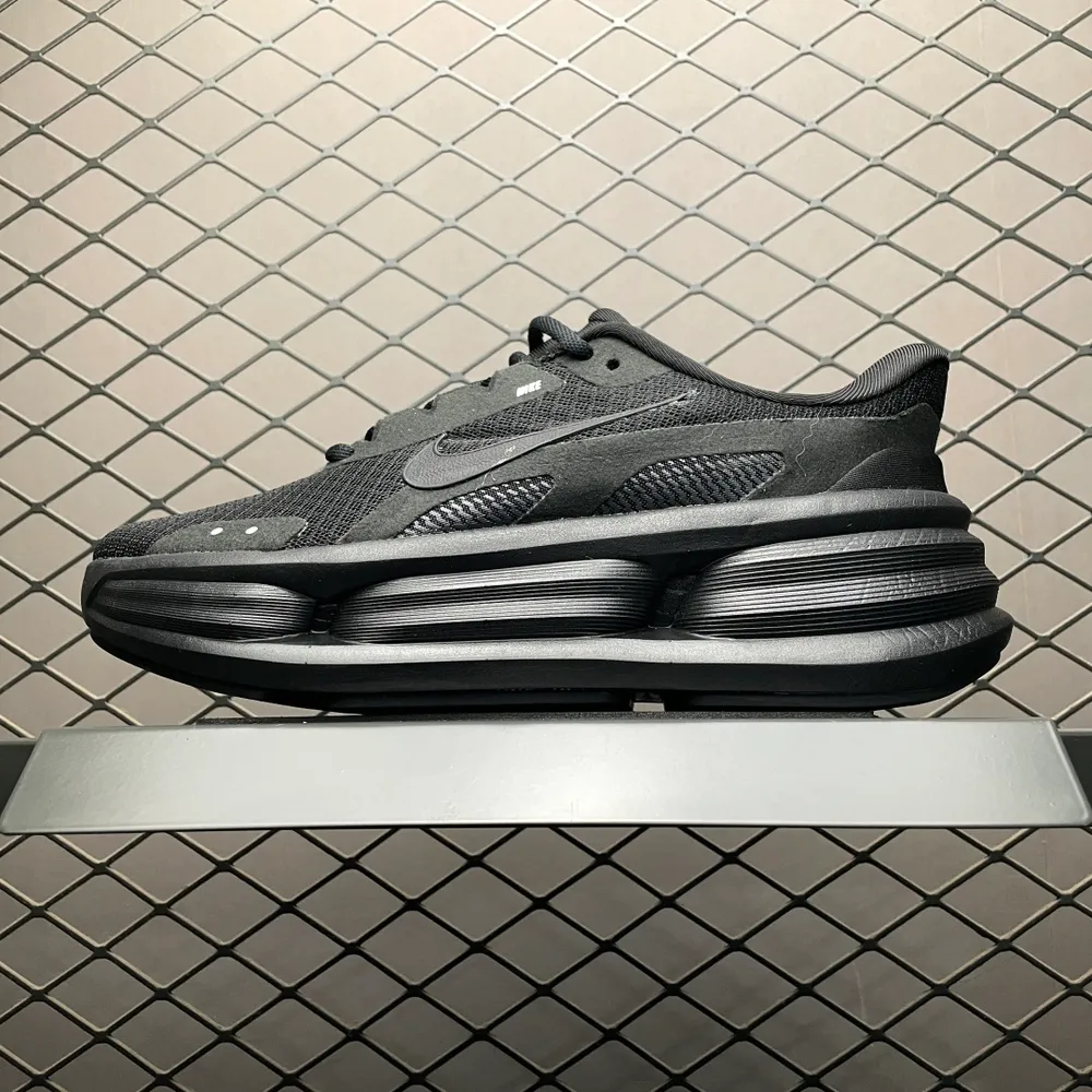 💰500  純原 NK Comfort Ride EasyOn Access 經典舒適透氣支撐跑步鞋 IF4997-006 尺碼：36 36.5 37.5 38 38.5 39 40 40.5 41 42 42.5 43 44 44.5 