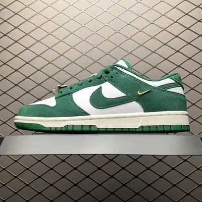 💰559 純原NK Dunk Low 客制款 低幫休閒板鞋 IB4417-100 尺碼：36 36.5 37.5 38 38.5 39 40 40.5 41 42 42.5 43 44 44.5 45 46 編號：27YEFF202
