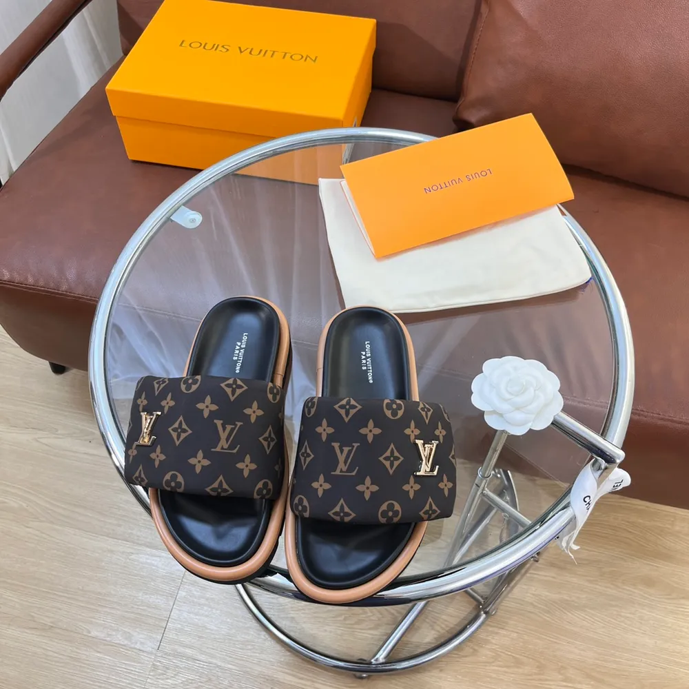 p560💝💝 ，LV 情侶款