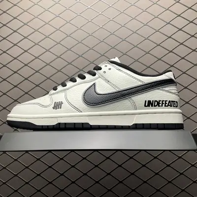 💰640 純原NK Dunk Low 客制款 低幫休閒板鞋 UN1697-666 尺碼：36 36.5 37.5 38 38.5 39 40 40.5 41 42 42.5 43 44 44.5 45 編號：33UEFF37