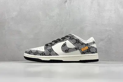 569💰
