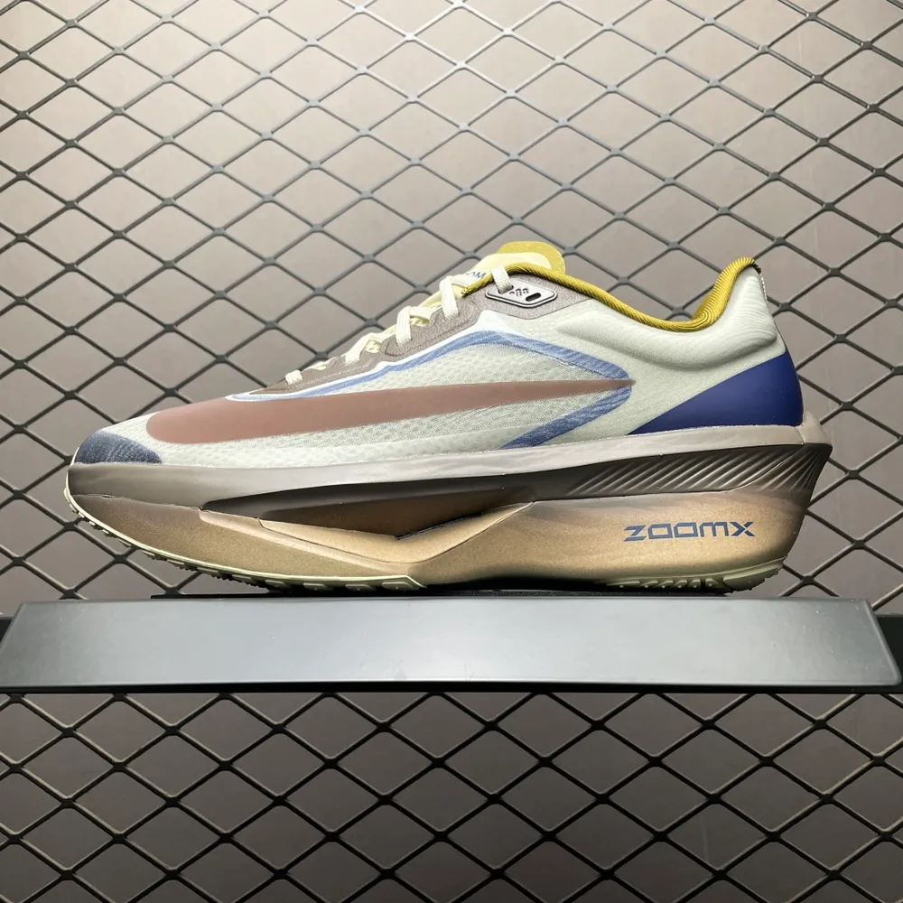 💰569 純原NK Zoom Fly 6 馬拉松超輕跑鞋 HV4366-072 新版本出貨 尺碼：36 36.5 37.5 38 38.5 39 40 40.5 41 42 42.5 43 44 44.5 45 編號：27TDEFJ
