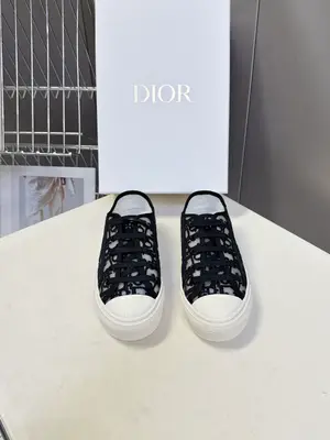 💰640 Dior迪澳2026春夏最新款老花休閒鞋
