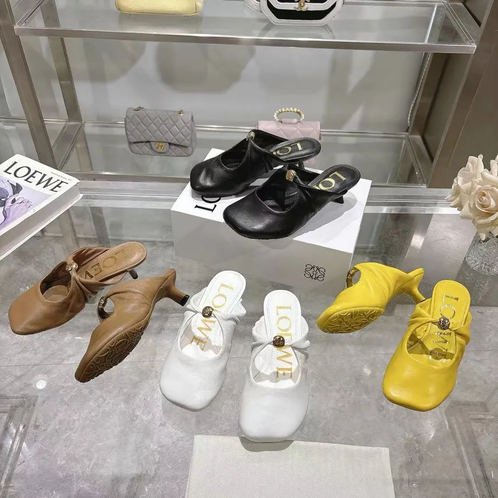 頂級版本🆕💗【羅意威•Loewe】 火爆新款 配合整體原版楦型，時尚而個性好穿 顏色超讚