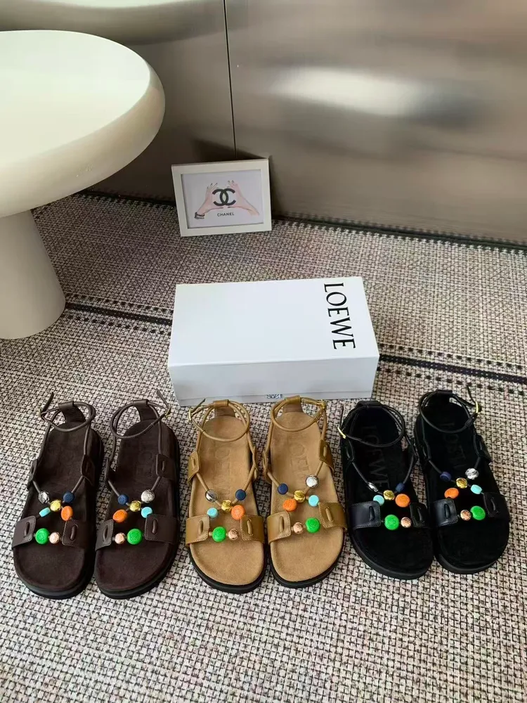 頂級版本🆕💗【羅意威•Loewe】 火爆新款 配合整體原版楦型，時尚而個性好穿 顏色超讚