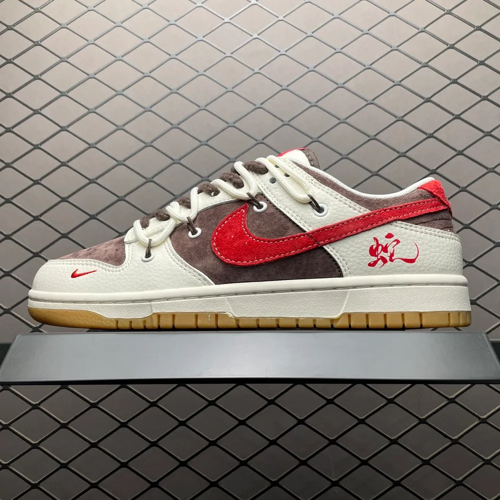💰660 純原NK Dunk Low 蛇年客制款 低幫休閒板鞋 YX5066-266 尺碼：36 36.5 37.5 38 38.5 39 40 40.5 41 42 42.5 43 44 44.5 45 編號：35YEFFJ