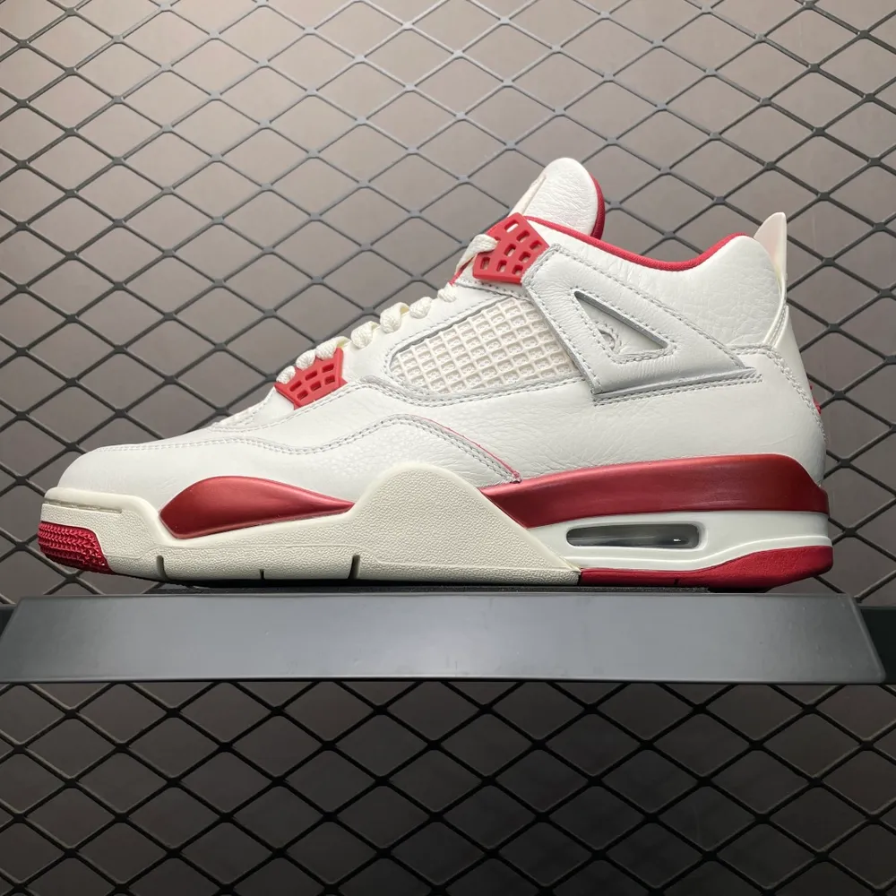 💰720 純原Air Jordan 4 AJ4喬4 文化籃球鞋 HV0823-108 專業AJ大廠出品 主力合作工廠 優勢供應市場 一線大廠水準 平民價格定位 全新模具開發 純正4代正確鞋型 進口頭層皮料 高畫質潔度 立體高頻 四線中底拉幫