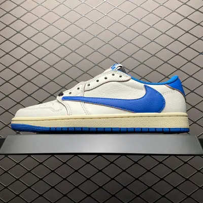 💰750 純原 Fragment x Travis Scott x Air Jordan 1 AJ1喬1 TS 藤原浩聯名倒鉤 DM7866-104 行業頭部大廠出品 原鞋原資料開發 原廠皮料 正確鞋墊背膠 內側油印字型 織嘜標 電繡後跟