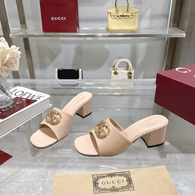 9719-6 淺粉¥650（35-42）