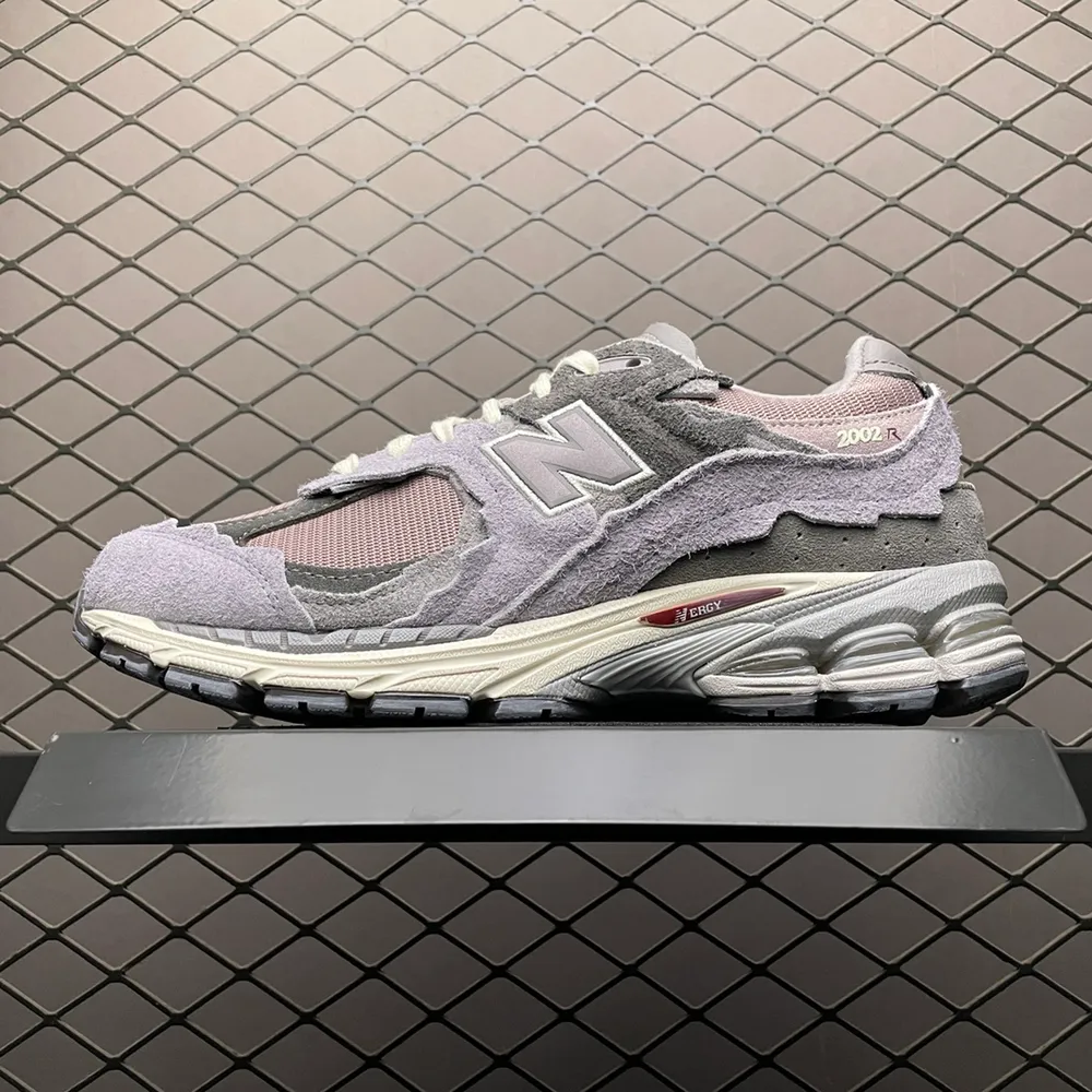💰520 價格調整 純原 New Balance 新百倫 M2002RDY 復古休閒跑步鞋 大廠出品 正確組合大底 尺碼：36 37 37.5 38 38.5 39.5 40 40.5 41.5 42 42.5 43 44 44.5 45