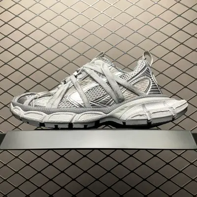 Balenciaga 巴黎世家 3XL Extreme Laces 純原版 綁帶款復古老爹鞋 巴黎世家十代 官方全套配件鞋盒 鞋帶 防塵紙配套齊全 尺碼：35 36 37 38 39 40 41 42 43 44 45 46 注意：尺碼偏大