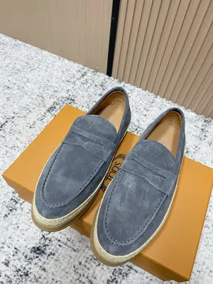 頂級版本： 男款