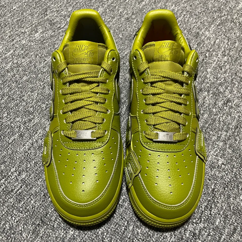 💰769 純原 CPFM x NK Air Force 1 Low 聯名款空軍一號低幫休閒板鞋 FQ7069-300 市售最高版本 整鞋從反口裡到鞋面均為原廠皮料打造 原鞋原楦頭紙板開發 高階外貿零售專供品質 全方位細節到位 尺碼：36 