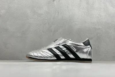 520💰  純原
