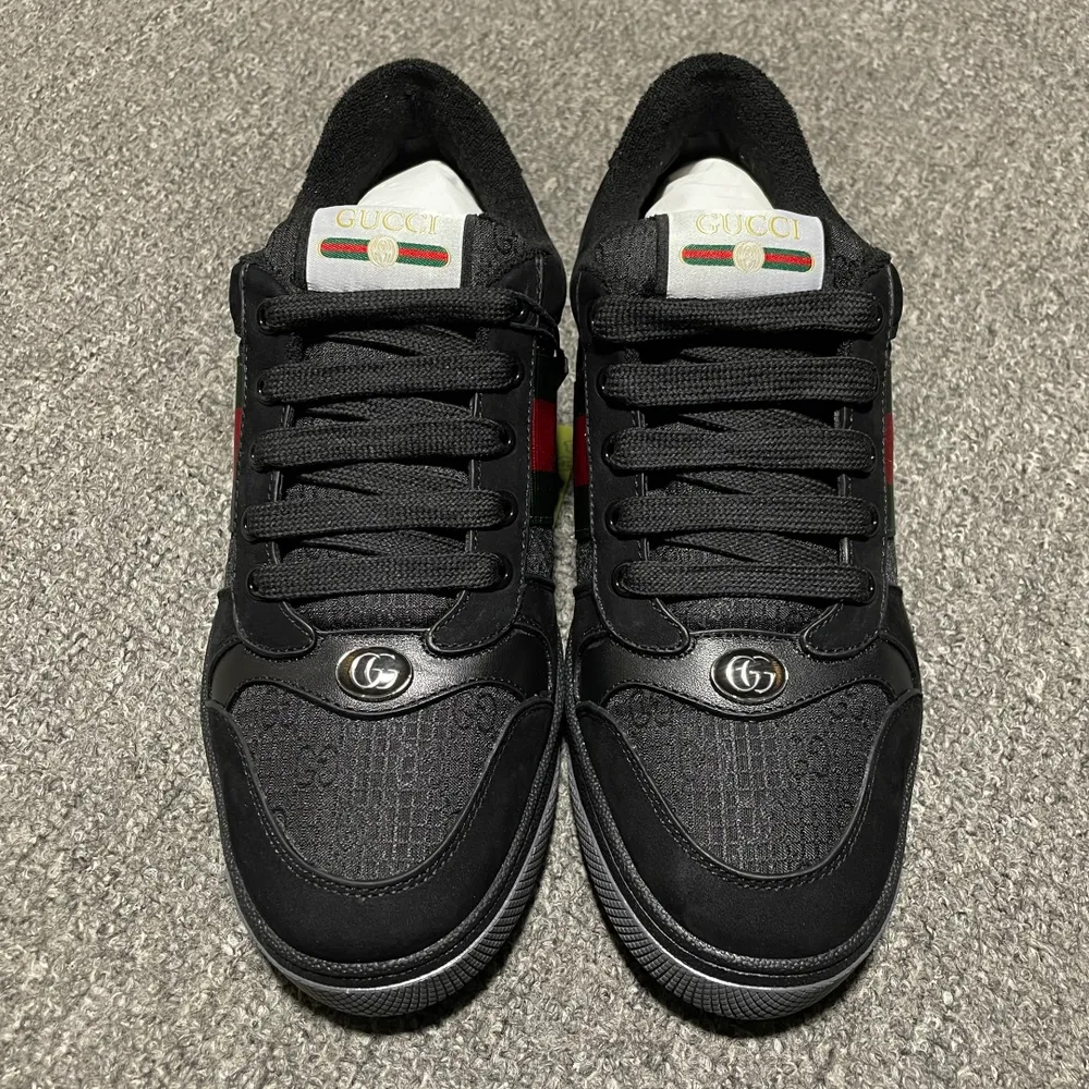 Gucci 古馳 Screener GG琺琅 復古老爹板鞋 海淘代購專供品質 正確楦型 正確固特異無膠走線工藝 配件齊全 進口皮料/原版毛巾內裡 匠心打造 其用料及細節已爭取最大限度還原正品 實拍如圖 所見即所得 謹防混賣 尺碼：39 40