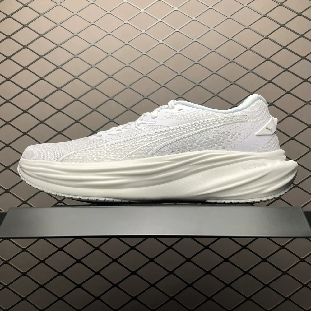 💰530 純原Puma 彪馬 Deviate Nitro 低幫跑步鞋 309707-10 尺碼：36 37 37.5 38 38.5 39 40 40.5 41 42 42.5 43 44 44.5 45 編號：23TDEF131