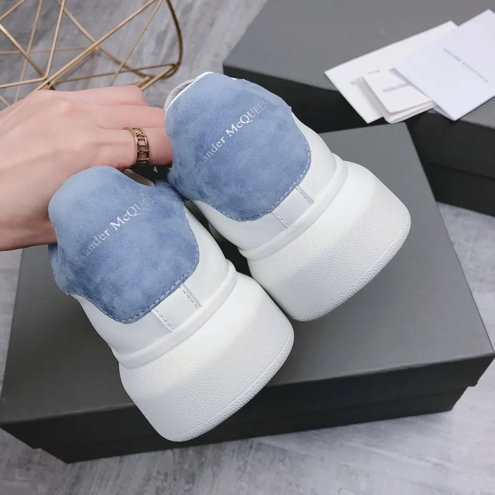 Alexander McQueen 2023早春款麥昆 官網同步發售！