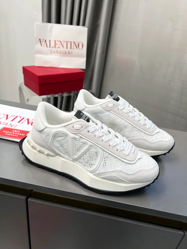 p720 VALENTINO