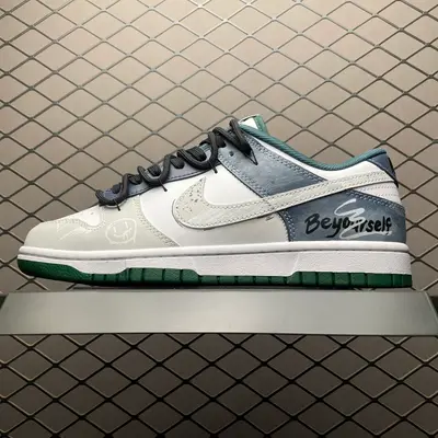 💰640 純原NK Dunk Low 客制款 低幫休閒板鞋 DV0833-111 尺碼：40 40.5 41 42 42.5 43 44 44.5 45 46 編號：33YEFFJ