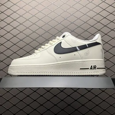 💰530 純原NK Air Force 1 空軍一號休閒板鞋 ZH0316-128 尺碼：36 36.5 37.5 38 38.5 39 40 40.5 41 42 42.5 43 44 45 編號：31TDEF51