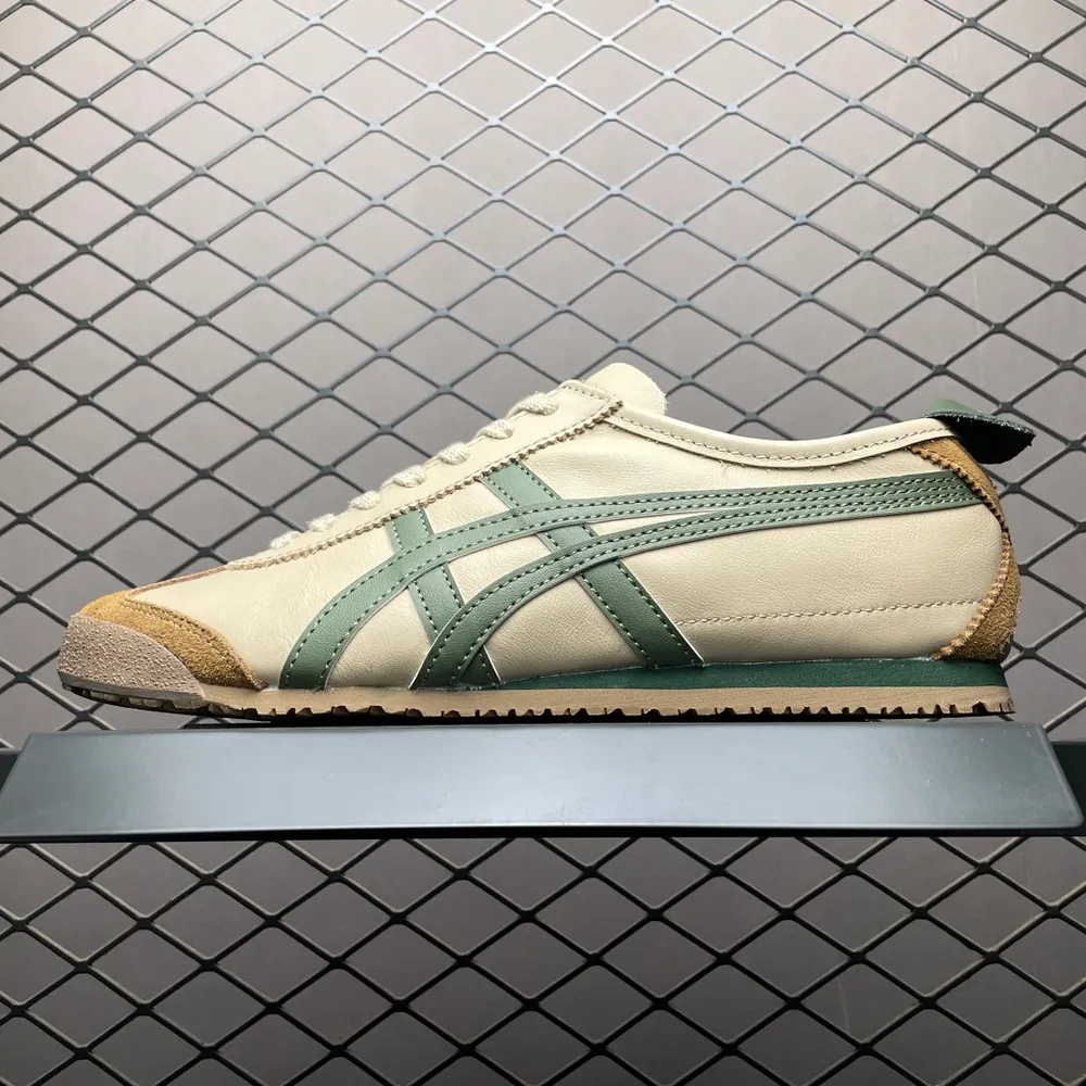 💰530   純原版OnitsukaTiger 鬼冢虎 Mexico 66 低幫運動休閒鞋 1183C102-250 全新平臺專供品質 進口頭層皮打造 品質可隨意秒殺市面仿頭層版本 獨家底模 最小35最大開發至46  尺碼：35 36 3