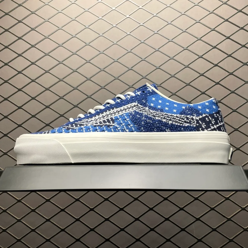 💰500 純原Vans 萬斯 Old Skool 低幫休閒板鞋 尺碼：35 36 36.5 37 38 38.5 39 40 40.5 41 42 42.5 43 44 編號：20DCEE14