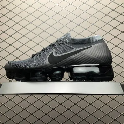 💰569 純原NK Air Vapormax Flyknit 全掌氣墊運動鞋 849558-007 尺碼：35.5 36 36.5 37.5 38 38.5 39 40 40.5 41 42 42.5 43 44 44.5 45 46 4