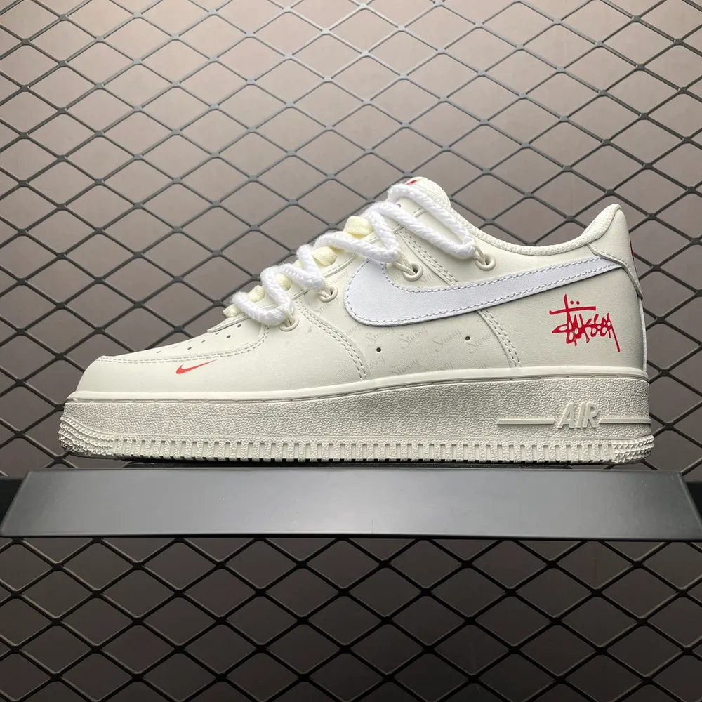 💰620 純原NK Air Force 1 空軍一號低幫休閒板鞋 ZH0316-047 尺碼：36 36.5 37.5 38 38.5 39 40 40.5 41 42 42.5 43 44 45 編號：31TDEF51