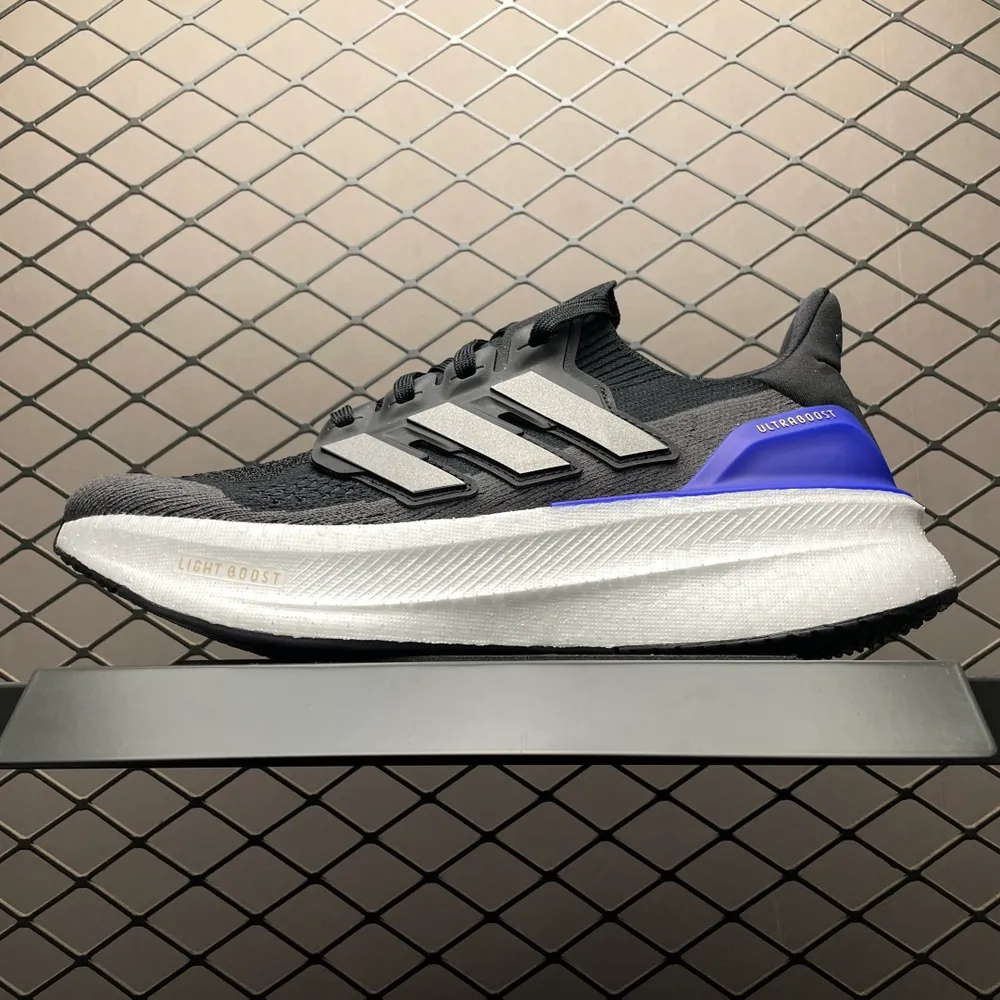 💰569 純原AD 阿迪 Ultra Boost 5 超彈力爆米花中底休閒跑步鞋 JH9082 尺碼：36 36.5 37 38 38.5 39 40 40.5 41 42 42.5 43 44 44.5 45 46 46.5 47 48