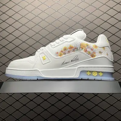 Louis Vuitton 路易威登 LV Trainer 低幫休閒板鞋 海淘代購同渠道品質 高階零售 外貿充正專供 原版購入開發 ZP級全套包裝 完美楦型 正確卡色 大底TPU 質感媲美原版 細節與原版一致 請注意區分市面通貨材 尺碼：3