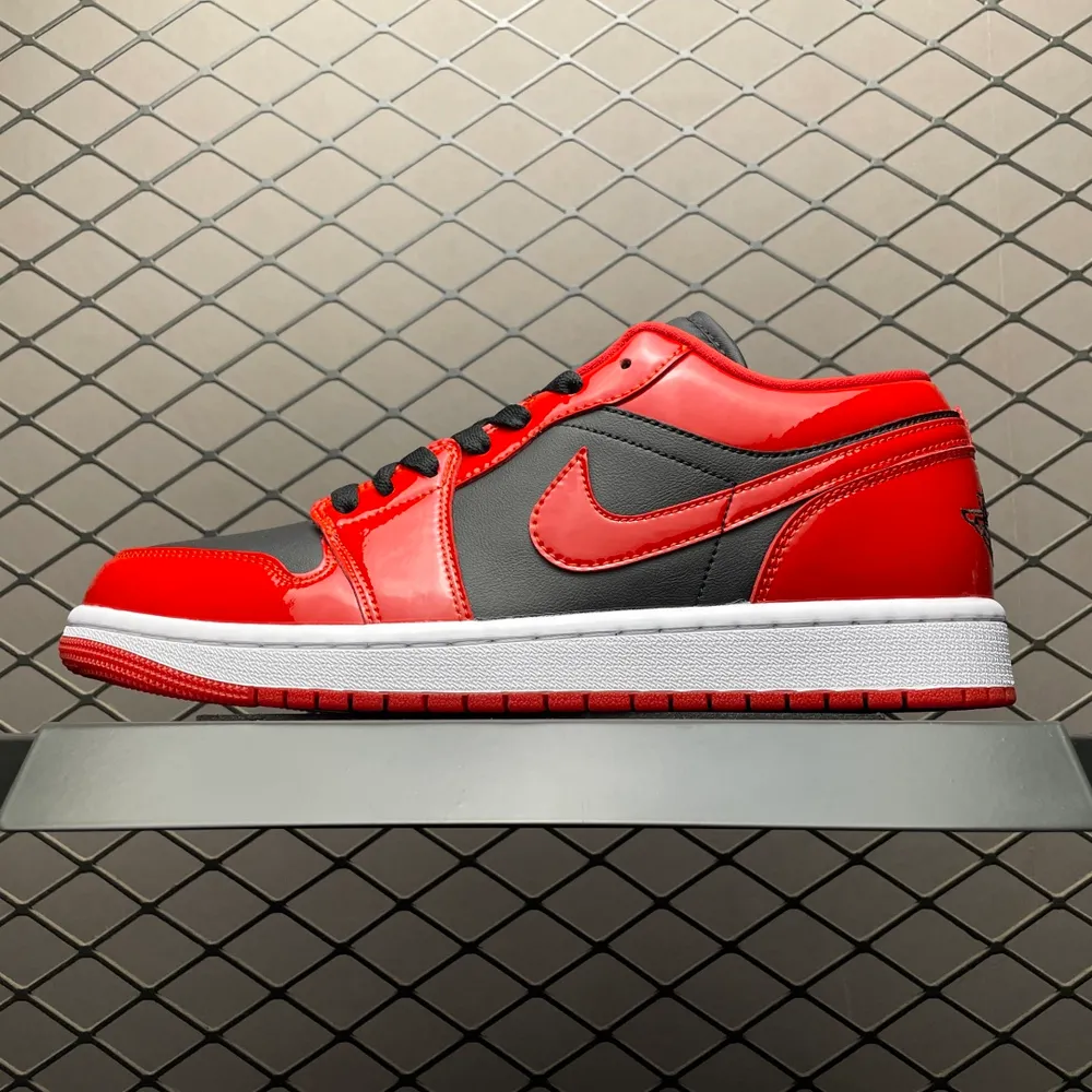 💰550 純原Air Jordan 1 Low AJ1喬1低幫文化籃球鞋 HV4089-006 尺碼：36 36.5 37.5 38 38.5 39 40 40.5 41 42 42.5 43 44 44.5 45 46 編號：25YEF