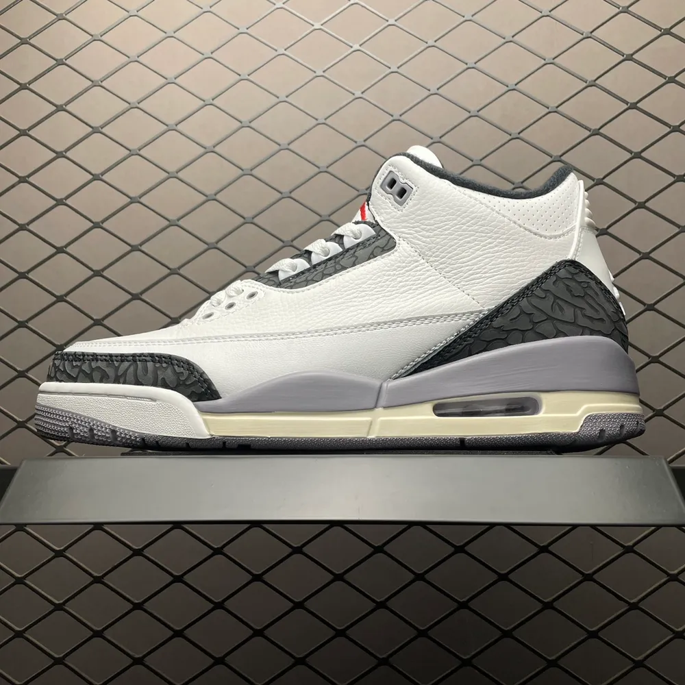 💰690 Air Jordan 3 AJ3喬3 文化籃球鞋 CT8532-106 純原大廠出品 平民價格定位 各方面細節都不錯 品質完全碾壓市面諸多嘴炮"純原"殺豬版本 尺碼：36 36.5 37.5 38 38.5 39 40 40.5