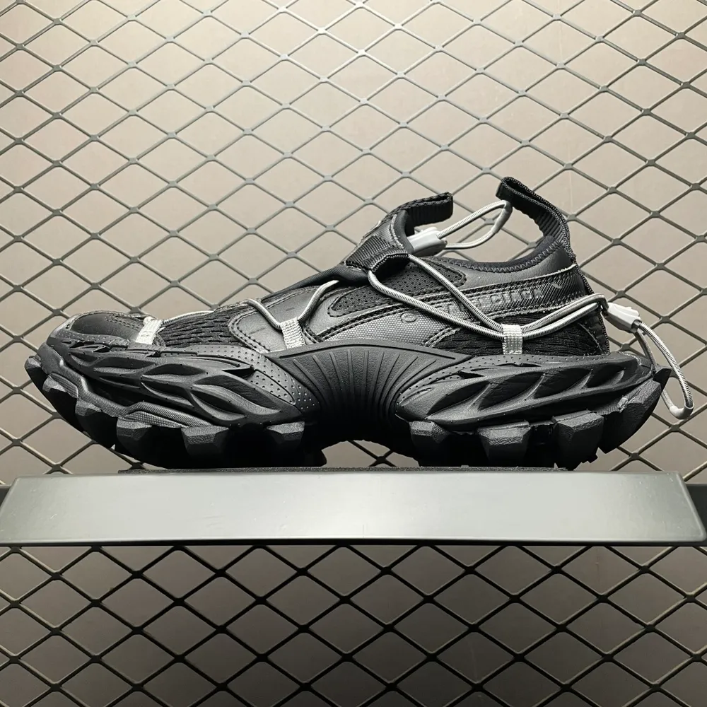 💰790 純原Balenciaga 巴黎世家 Hike 巴黎15代 復古做舊老爹鞋 外貿大廠出品 專櫃同步包裝 原裝大盒 尺碼：35 36 37 38 39 40 41 42 43 44 45 46 比運動鞋偏大1碼 編號：47IGTU7