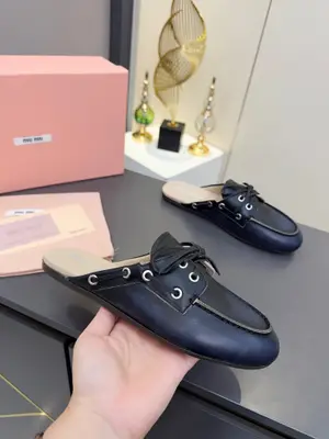 MiuMiu·繆繆⛳️2026最新款擦色做舊工藝髒髒鞋船鞋 包子鞋 半拖拖鞋🏆
